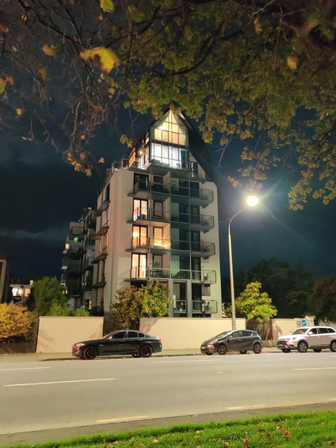 Latimer Loft - Christchurch Holiday Homes Esterno foto